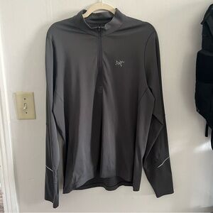 ARC'TERYX Cormac Zip Neck 1/4 Zip Sz L Athletic Gray Stretch FLAW READ